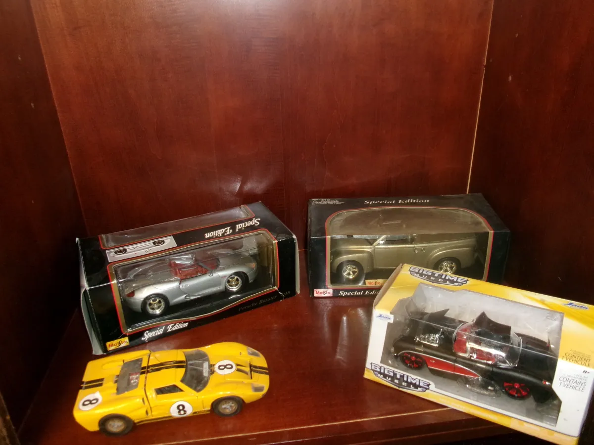 Collectible Die-Cast Model Cars Lot - Maisto & Jada Bigtime Muscle (4 Pcs)