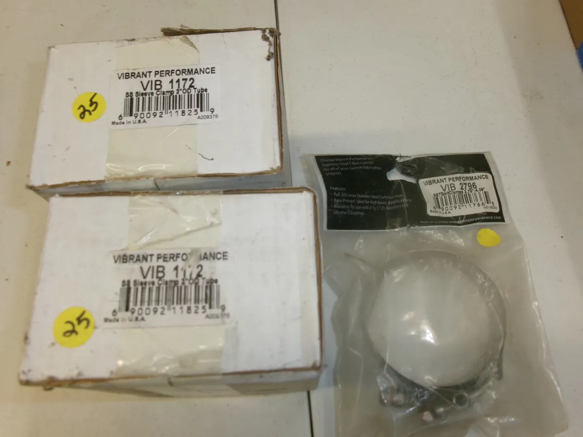 Vibrant Performance Clamps Lot - VIB 1172 (x2) & VIB 2796 (3 Pcs)